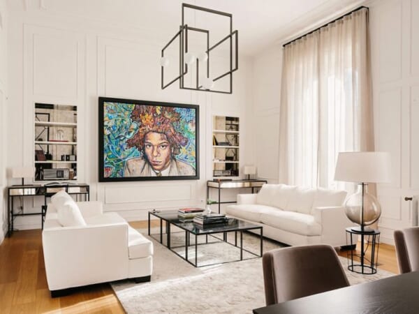 LUXURY SINGLE ROOM ART SUITE